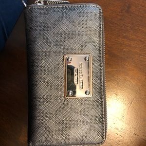 Michael Kors small wallet